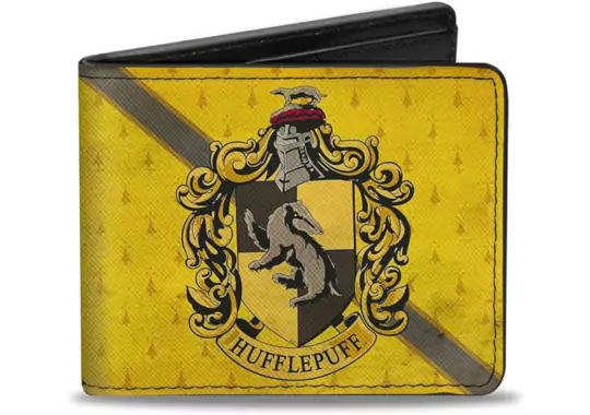 Harry-Potter-Hufflepuff-Crest-Wallet.